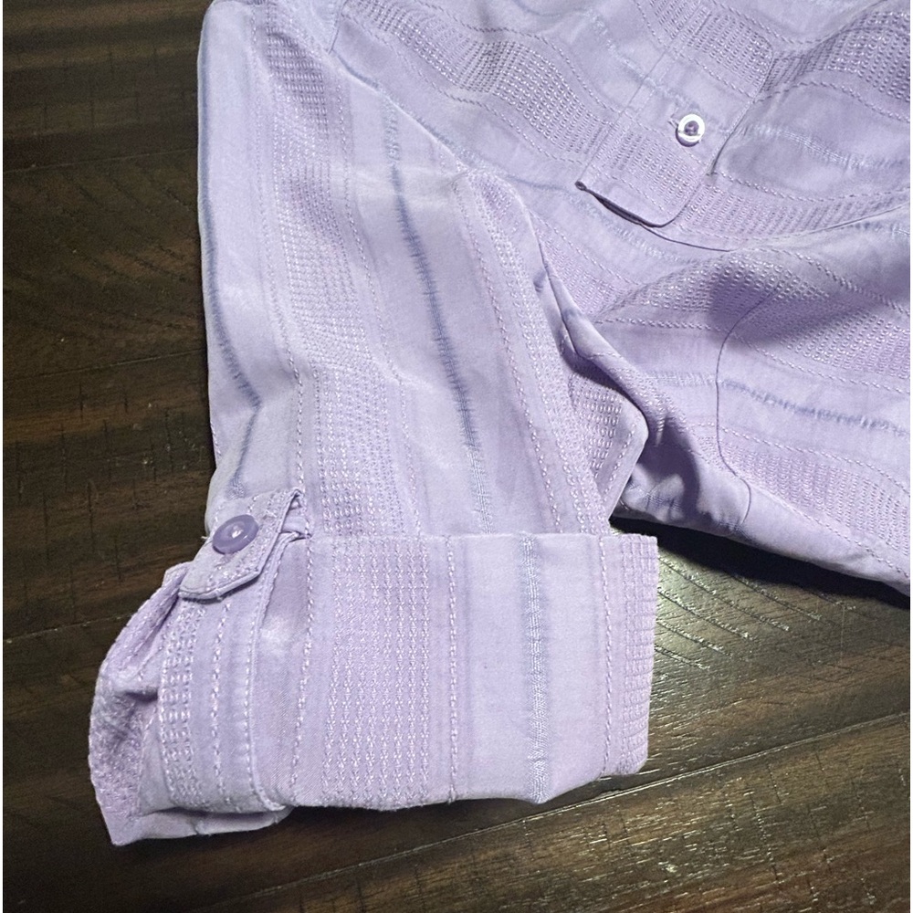 Woman’s Croft & Barrow Lavander Button Down Shirt 3/4 Roll Tab Sleeve Size 1X - Picture 4 of 13